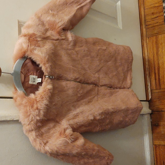 Pink faux fur coat - Picture 2 of 4